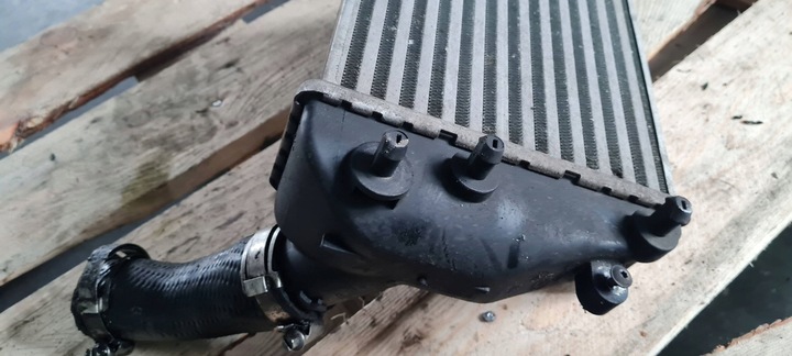 фото №14, A6 c6 рестайлінг радіаторів інтеркулер повітря права перед 3.0 tdi 4f0145806aa