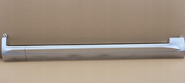 фото №1, Права планка накладка порогова volvo xc90 ii 2015- колір 711