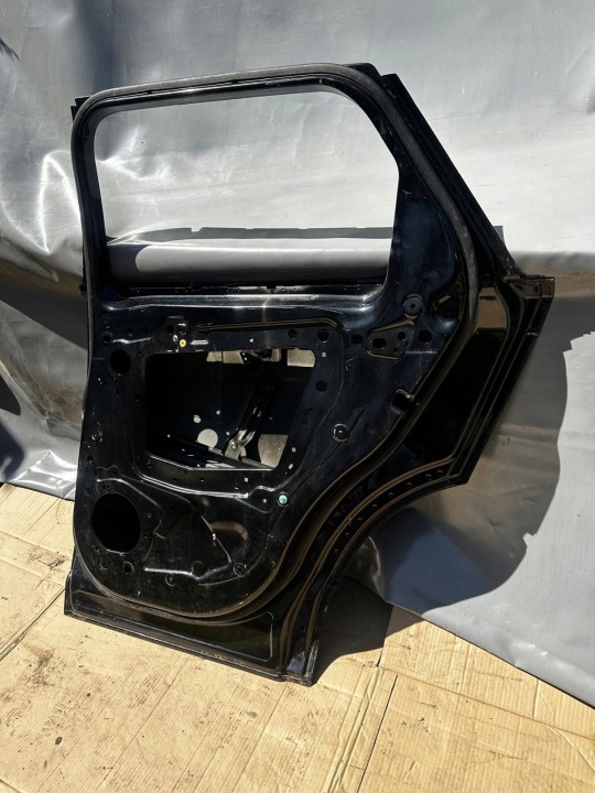 фото №11, Range rover velar 17r двері праві задні зад