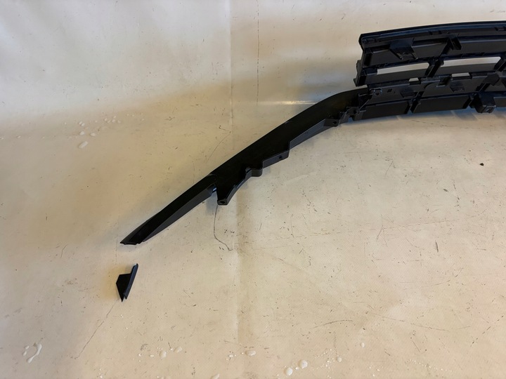 фото №12, Vw touareg iii 760 рестайлинг 23- r-line решётка радиатора решётка радиатор 760853651aj