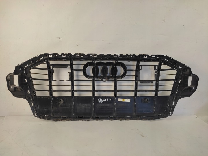 фото №8, Audi q7 ii рестайлинг 4m 4m0 решётка радиатора решётка радиатор перед 2018- камера