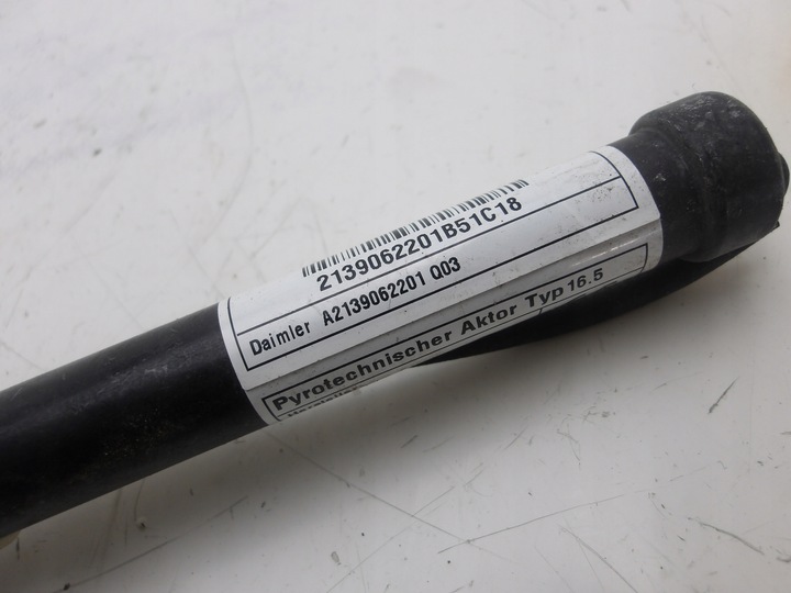 фото №5, Mercedes e-klasa w213 16-22 патрон/заряд капота правые левый перед комплект оригинальный номер