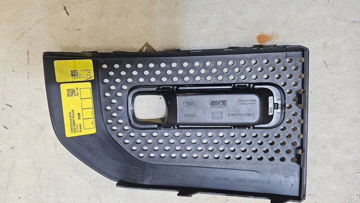 фото №13, Решётки перед передние kpl land rover defender ii l663 новое l8b2-17h750-a