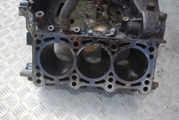 фото №6, Blok низ двигуна 2.7 tdi bpp audi a6 c6