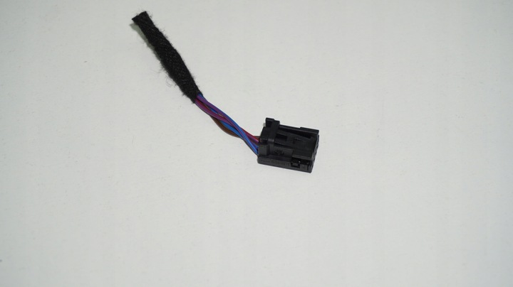 фото №8, Audi volkswagen штекер разъём соединитель 8e0973754