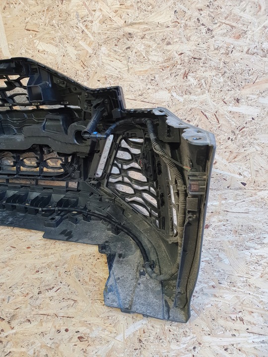 фото №11, Audi a3 rs3 8y бампер перед омыватель 6 pdc lz7s идеальное состояние