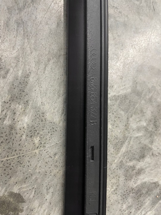 фото №10, Планка скла лобовий sportback a5 8w оригінал