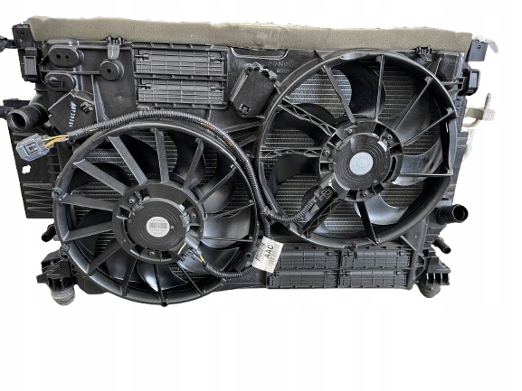 фото №6, Комплект радиатор радиатор 1.5 eco автомат ej7h-19710-ac ford kuga mk2 17r