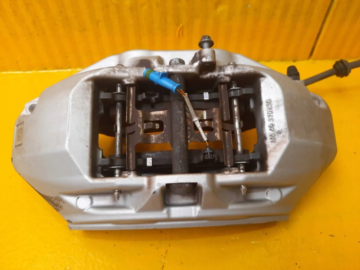 фото №13, Mercedes w238 amg супорт диск гальмівна перед