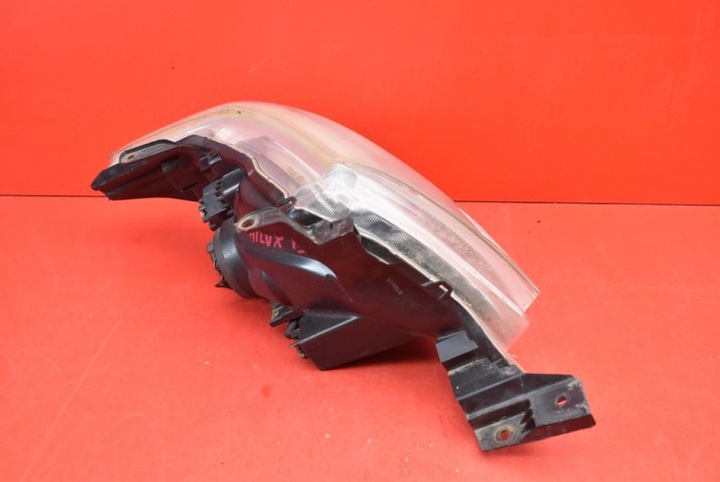 фото №4, Фара лівий лампа перед uk 0k-17 toyota hilux 7 vii 05-15