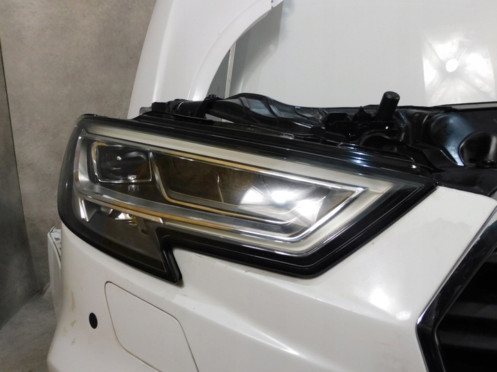 фото №7, Audi a3 8v sedan s line рестайлинг 8v5 перед бампер лампы капот pas полный led