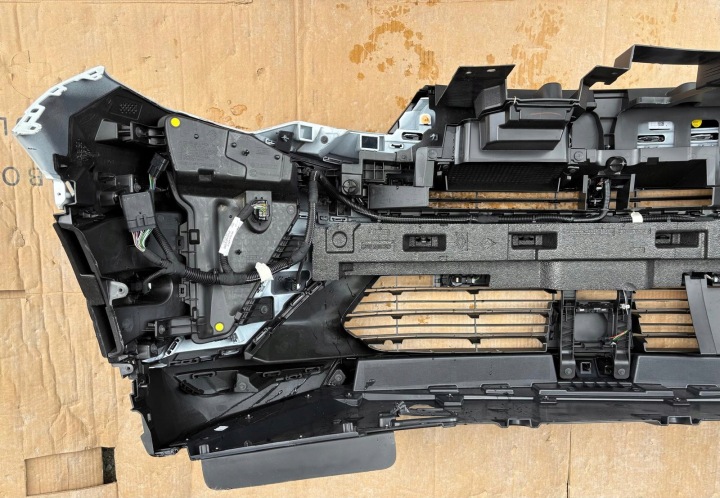 фото №15, Бампер перед передний комплектный 6xpdc renault symbioz e-tech qnc белый kame