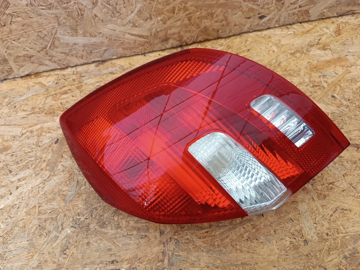 фото №10, 5j6945096 лампа правий зад w крило skoda fabia ii рестайлінг hb