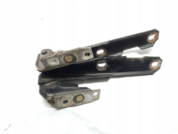 фото №3, Петлі петля капота audi a6 c5