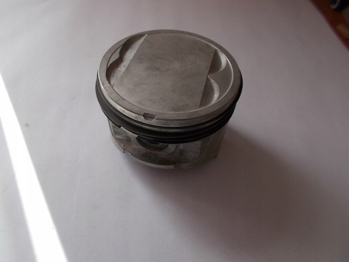 фото №1, #69 поршні nissan 2,0 b ca20 bluebird prairie std