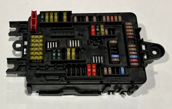 фото №1, Распределитель тока коробка предохранителей bmw