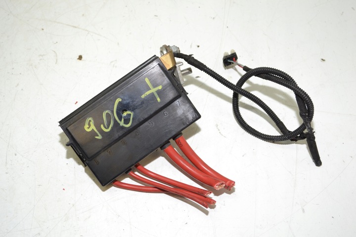 фото №2, Mercedes sprinter w906 клема плюсова з'єднувач запобіжників a0015456403