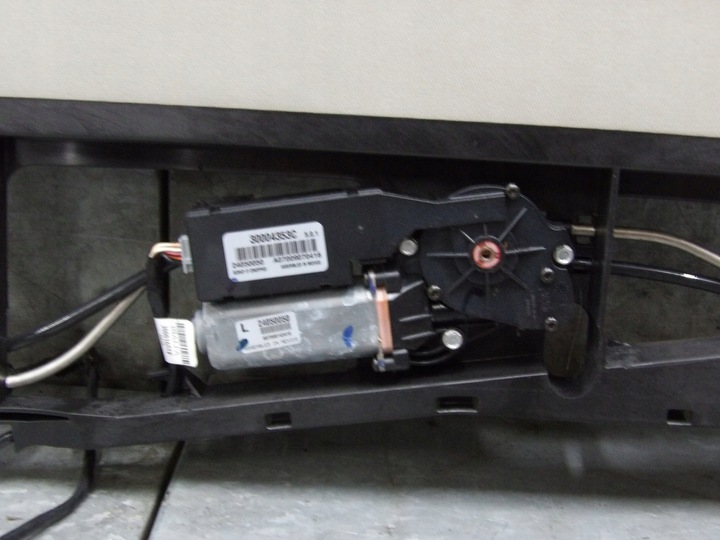 фото №14, Jeep grand cherokee wk люк