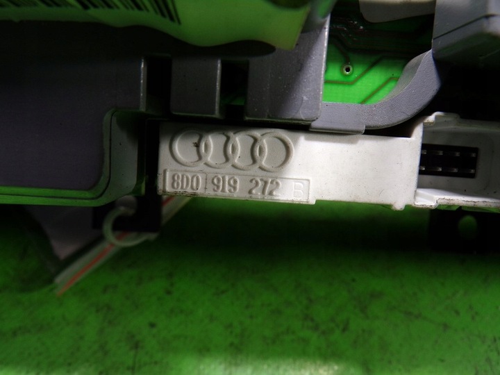 фото №11, Audi a4 b5 спідометр  прилади 8d0919272b