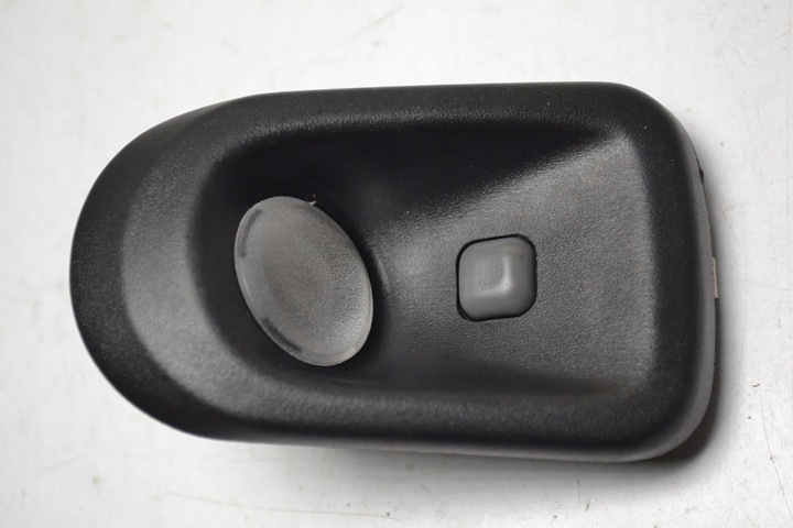 фото №5, Mercedes w124 w126 лампа заднего стойка интерьера