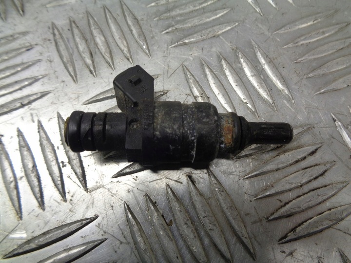 фото №1, Форсунка інжектор bmw 525 1427240