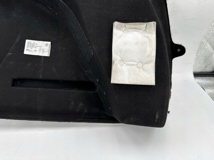 фото №15, Volkswagen golf vii 2015 зад сторона ліва боковина / оббивка / багажника