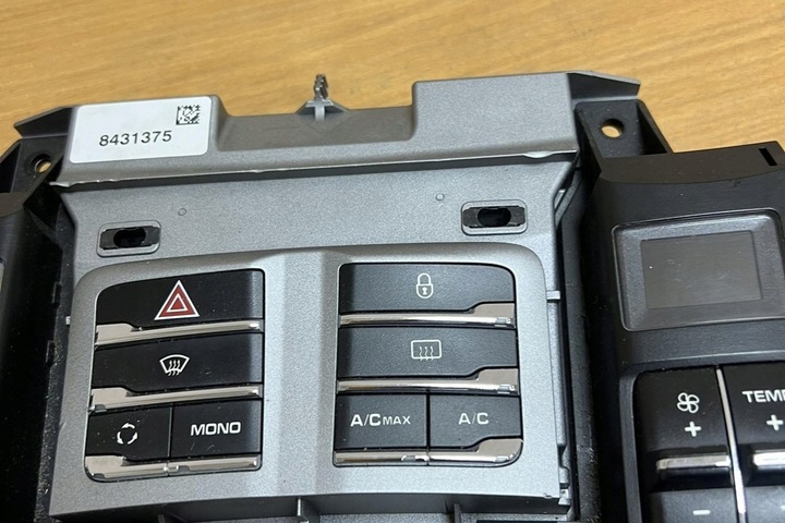 фото №9, Панель перемикачів porsche panamera 970 97061347403 4.8l бензин 2012