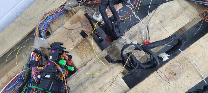 фото №11, A3 8v рестайлинг s3 жгут усилителя bang olufsen