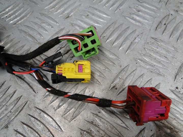 фото №13, Сидіння шкіра обшивки audi rsq3 2023 83b sportback підігрів алькантара