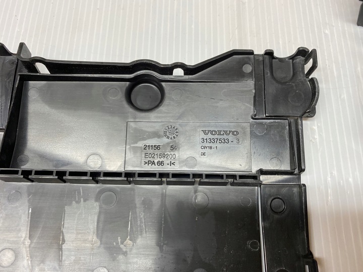 фото №8, Volvo v40 ii d2 коробка предохранителей 31337535