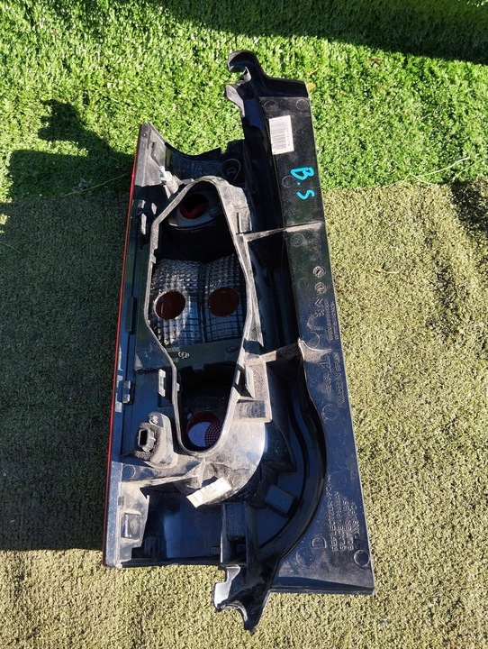 фото №8, Partner berlingo iii лампа зад задняя правая 9677205480 eu