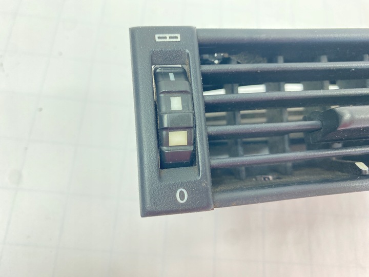 фото №14, Решітка повітропровід повітропровід права пасажира w панель приладів консоль mercedes w124 124