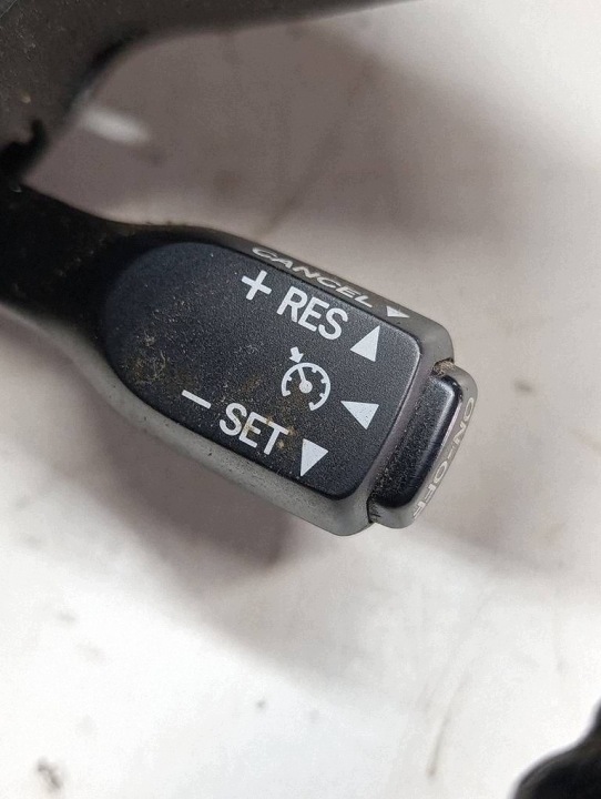 фото №9, Toyota rav4 ii рестайлінг 00-05 кермо gs120-01080