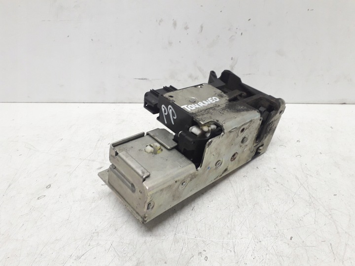 фото №4, Ford transit connect 02-13 замок дверь правые перед 9-pin 2t1av21812be