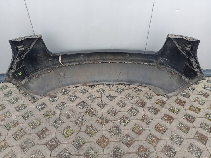 фото №11, Бампер заднее чёрный vw golf v plus lo41 5m0807421