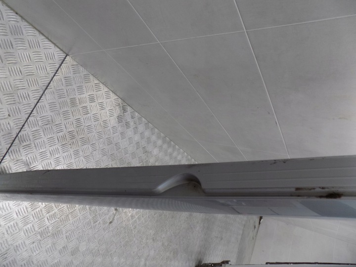 фото №3, Mercedes w221 планка пороговая левая