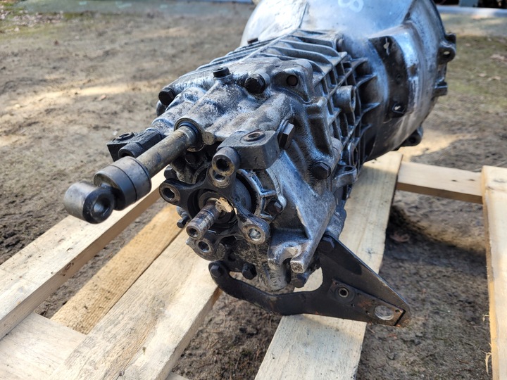 фото №6, Коробка передач коробки передач bmw 3 e21 1.8 benz.