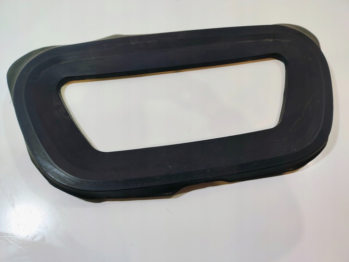 фото №3, Tesla модель y 2020- захист рамка капота 1494088-00-c