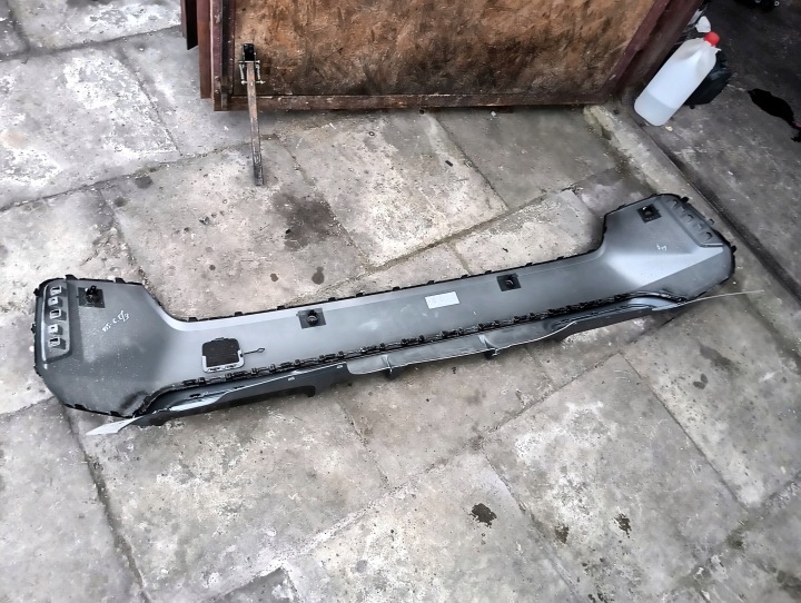 фото №9, Bmw x1 u11 бампер задній  задній заднє дифузор 9881940 8122039