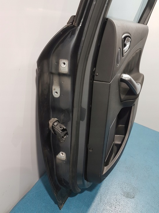 фото №9, Ford mondeo mk4 liftback двері зад праві sea сірий металік