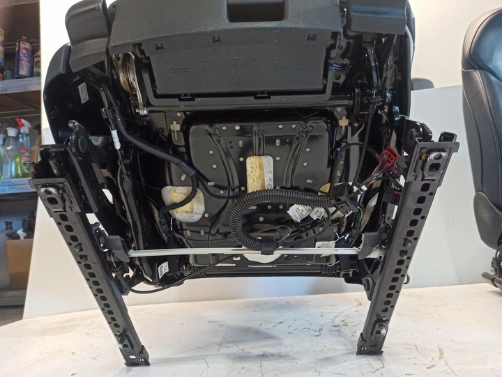 фото №9, Audi a6 c7 сиденья диван кожа алькантара