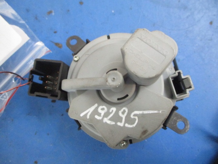 фото №5, Volvo s40 ii замок зажигания 30737157 2 ключи блокировка p30776153