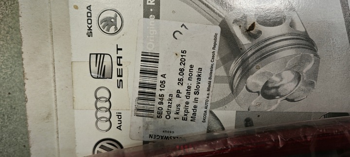 фото №5, Відбивач відбивач світла лівий зад задній skoda octavia iii 5e0945105a org