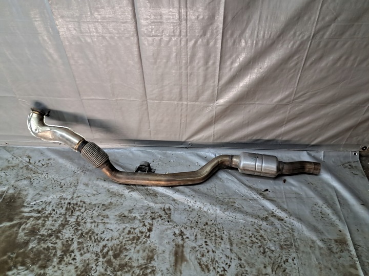 фото №13, Труба випускна глушник audi s4 s5 8w 3.0 tfsi 8w0253211c