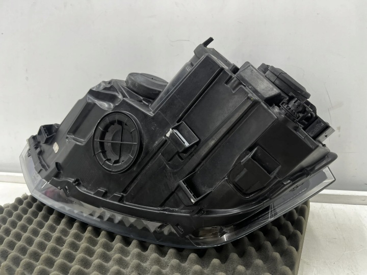фото №15, Фара передня vw polo 6 vi 2g 17-21r. права передня звичайна h7 eu оригінал