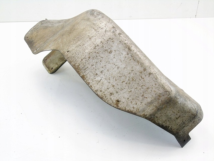 фото №3, Защита коллектора выпускного 2.3 vr5 v5 passat b5 agz audi a4