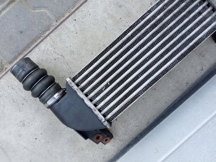 фото №10, Ford tourneo connect 1.8 tdci 02-13r.- интеркулер