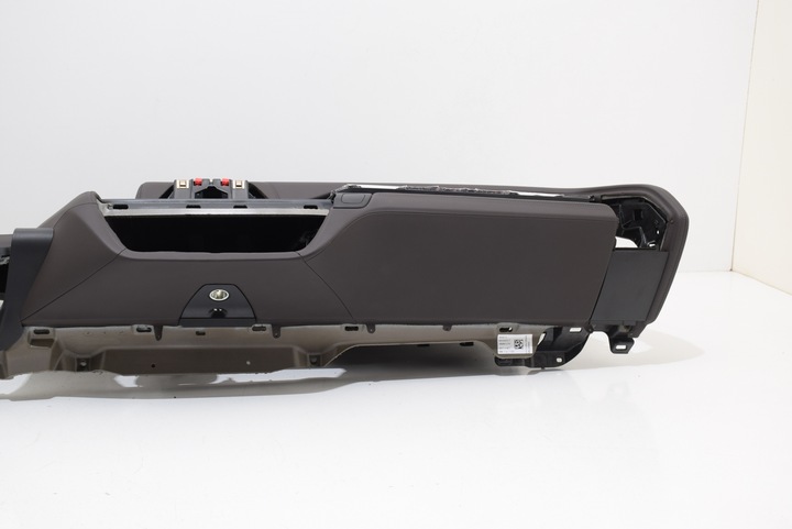 фото №11, Bmw i3 i01 / i01 lci панель раздаточная консоль капот кожа dalbergiabraun