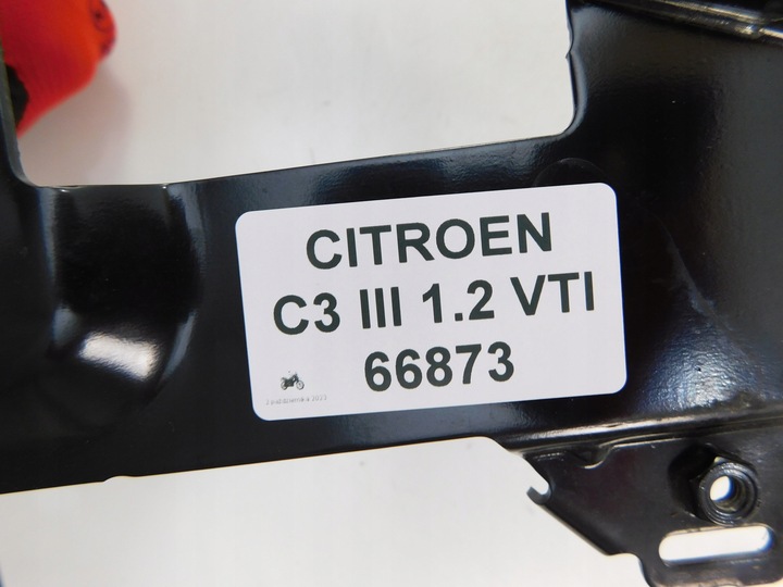 фото №7, Citroen c3 iii 1.2 vti 19r. крепление основание акумулятора