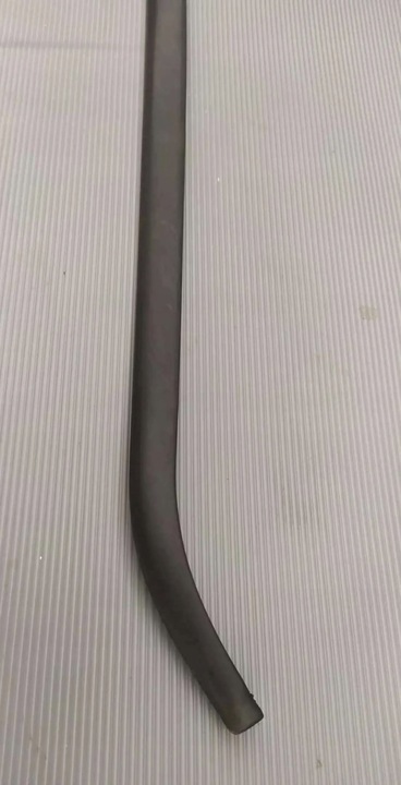 фото №5, Mercedes-benz w123 1980 планка резиновая накладка крыша